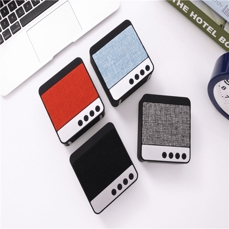 portable-design-active-speaker