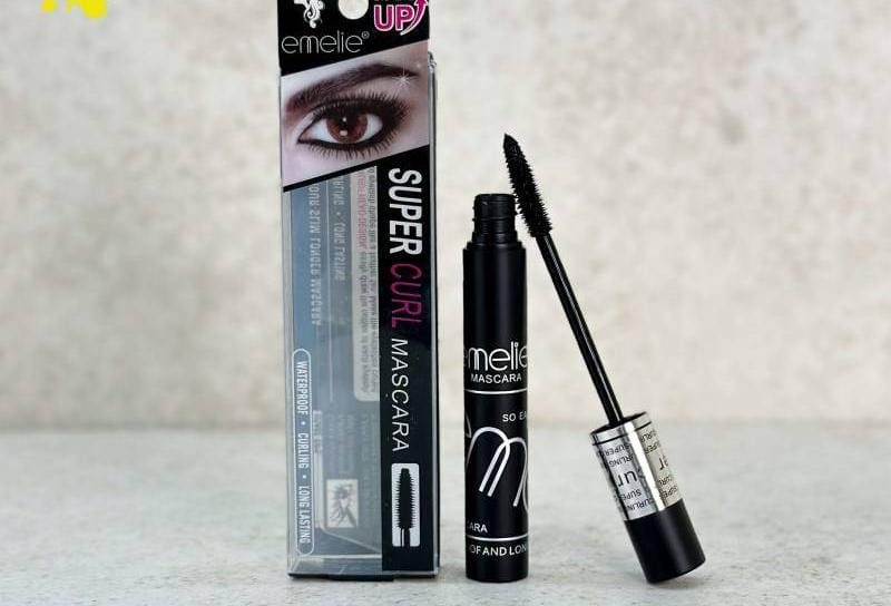 emelie-super-curl-mascara
