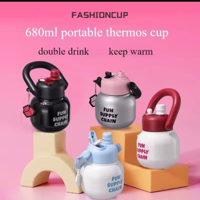  Stainless Steel Insulated Mug with Straw 