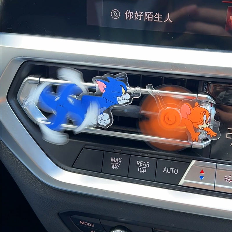 Cartoon-car-aromatherapy-air-conditioning