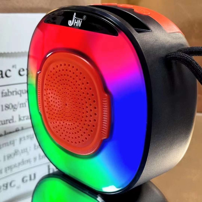 Portable-speaker-with-colorful-Led-lights