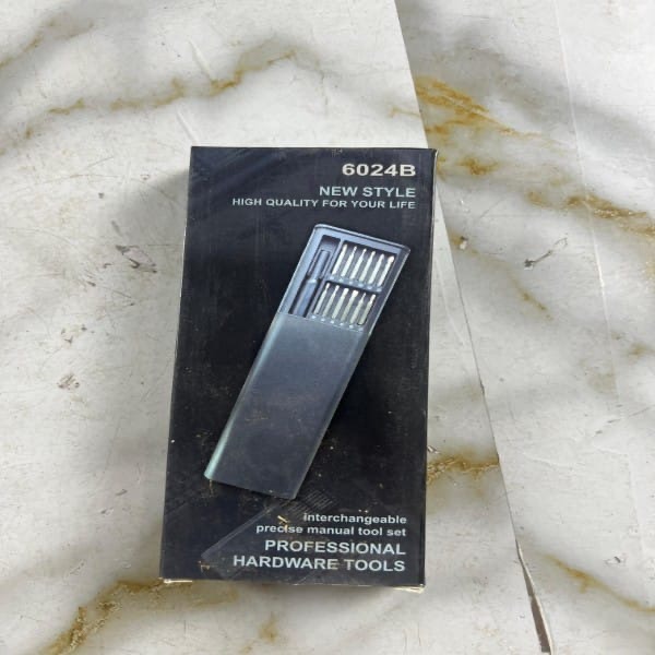 24 in1 Multifunction Precision Screwdriver Set