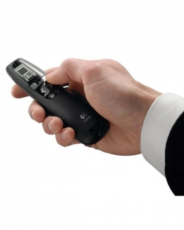 Logitech R800 Wireless Presenter with Green Laser Pointer and 50-Foot Range Price in Pakistan | LAPTAB