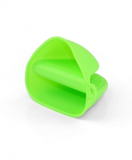 Pair of Green Silicone Oven Heat Insulated Finger Gloves with Non-Slip Grip Price in Pakistan | LAPTAB