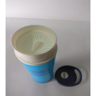 Sports Water Bottle 500ml BPA-Free Plastic, Keeps Drinks Cold, Blue Price in Pakistan | LAPTAB