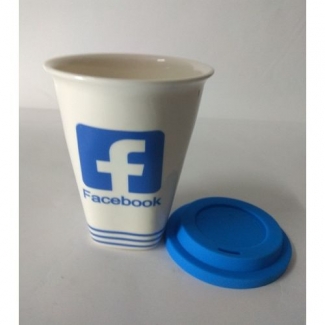 Ceramic Coffee Mug with Face Book Print and Heat Resistant Silicone Lid for On-the-Go Price in Pakistan | LAPTAB