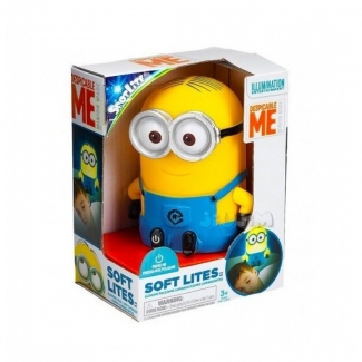 Minnion Playing Lights