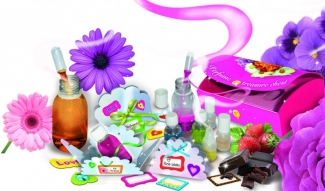 LISCIANI Parfume Lab Science Toy - Create and Customize Your Own Perfume Set Price in Pakistan | LAPTAB