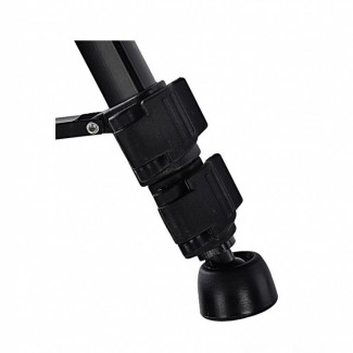 Weifeng WT-3520 Professional Camera Tripod with Bubble Level and 3-Section Aluminum Legs Price in Pakistan | LAPTAB