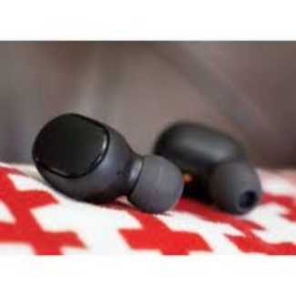 MI Redmi Airdots Mini Bluetooth Earbuds with Charging Dock, Noise Reduction, 10H Battery Price in Pakistan | LAPTAB