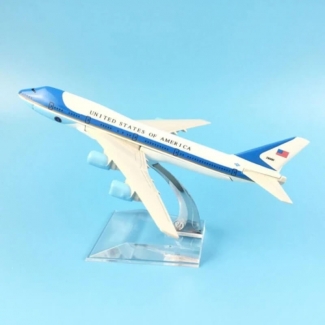 Metal Airplane - Air Force One Boeing 747