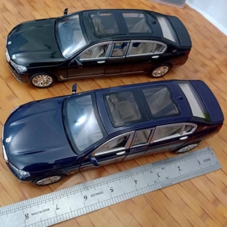 Metal Body Diecast BMW 7 Series 760Li Model Car with Light, Sound, and Pull Back Price in Pakistan | LAPTAB