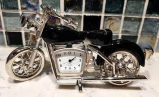 Limited Edition Antique Harley Timepiece Desk Clock with Diecast Metal Bike Design Price in Pakistan | LAPTAB