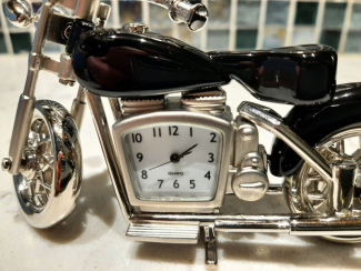 Limited Edition Antique Harley Timepiece Desk Clock with Diecast Metal Bike Design Price in Pakistan | LAPTAB