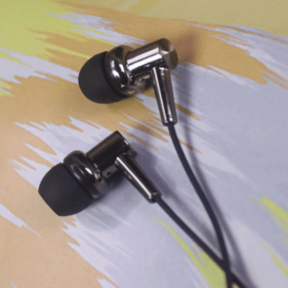 Basic Ultra Deep Bass Piston Style Handsfree Earphones with Tangle-Free Flat Cable and Aluminum Chamber Price in Pakistan | LAPTAB
