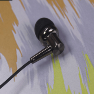 Basic Ultra Deep Bass Piston Style Handsfree Earphones with Tangle-Free Flat Cable and Aluminum Chamber Price in Pakistan | LAPTAB