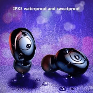 Remax V5 TWS Wireless Earbuds with Display, Bluetooth, Charging Dock, Clear Voice Price in Pakistan | LAPTAB