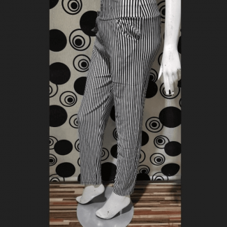 Women?s Black & White Striped Leggings for Comfortable Everyday Wear Price in Pakistan | LAPTAB