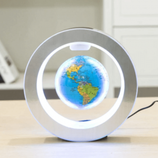 Magnetic clearance globe lamp