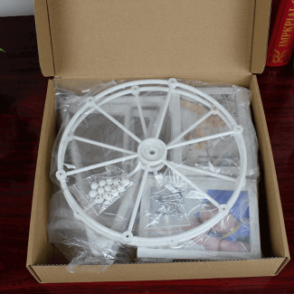 Photo Frames Ferris Wheel Shape for 12 Pictures, White Shabby Chic Plastic Frame Price in Pakistan | LAPTAB