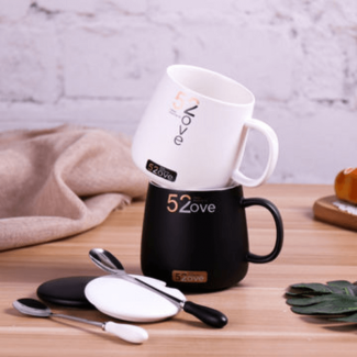 Ceramic Mug with Lid and Stainless Steel Spoon, Microwave and Dishwasher Safe Price in Pakistan | LAPTAB