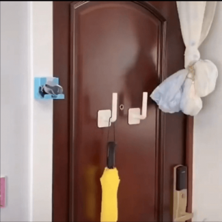 Self Adhesive Wall Hooks for Kitchen, Bathroom, Office ? No Holes, Heavy Duty, Water and Oil Proof Price in Pakistan | LAPTAB