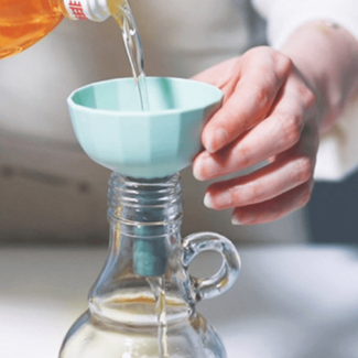 Silicone Oil Folding Funnel with Detachable Filter for Kitchen Use Price in Pakistan | LAPTAB