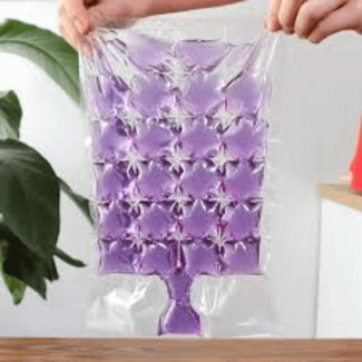 Pack of 10 Self-Seal 24-Grid Kitchen Ice Bags for Easy Ice Cube Making Price in Pakistan | LAPTAB