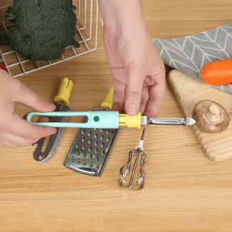 Stainless Steel 4 in 1 Kitchen Tools Set for Easy Food Preparation Price in Pakistan | LAPTAB