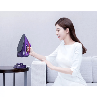 Cordless Electric Steam Iron with Quick Charge Base and Nonstick Plate Price in Pakistan | LAPTAB
