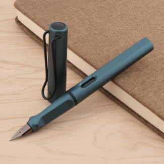 2 pcs Soft Ink Pen with Ergonomic Grip and Refillable Chromium-Plated Nib