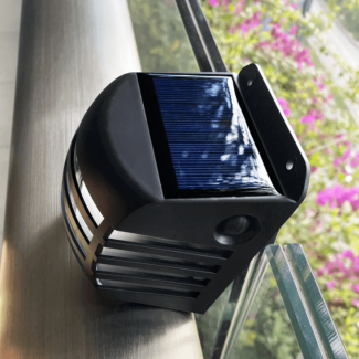 Solar Powered Outdoor Wall Light in Black - LED, ABS, 8-10 Hours Runtime Price in Pakistan | LAPTAB