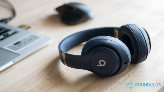 Beats Studio 3 Wireless Bluetooth Headphones with 15-Hour Playback Price in Pakistan | LAPTAB