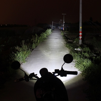 RTD Universal Type Motorcycle SMD-LED Headlight M02E - 35W Ultra Bright Lamp Price in Pakistan | LAPTAB