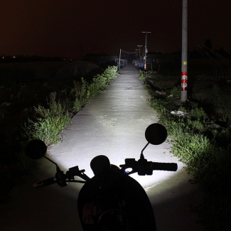 RTD Universal Type Motorcycle SMD-LED Headlight M02E - 35W Ultra Bright Lamp Price in Pakistan | LAPTAB