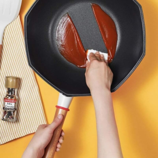 Non Stick Korean Octagonal Skillet with Lid & Wood Handle for Versatile Cooking Price in Pakistan | LAPTAB