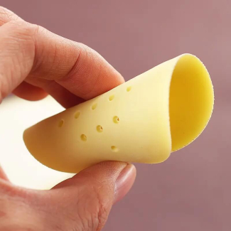 Women?s Silicone Heel Pads with Cushion Foot Inserts for Comfort Price in Pakistan | LAPTAB