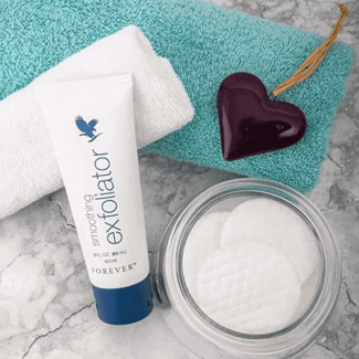 Forever Smoothing Exfoliator for Silky Soft, Resurfaced Skin Price in Pakistan | LAPTAB