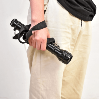 Heavy Duty Flashlight Big Torch Light with 300 Lumen Output and Focus Control Price in Pakistan | LAPTAB