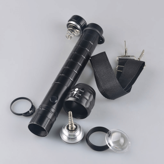 Heavy Duty Flashlight Big Torch Light with 300 Lumen Output and Focus Control Price in Pakistan | LAPTAB