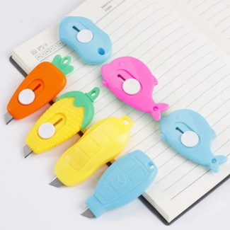 Pack of 2 Mini Cartoon Utility Knife Cutters with Retractable Blades Price in Pakistan | LAPTAB