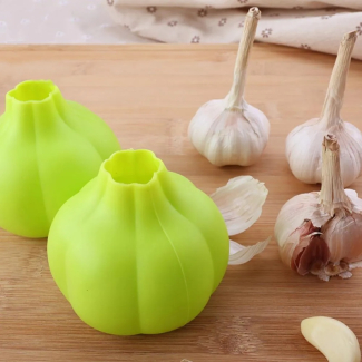 2-in-1 Garlic Mincer and Slicer - High-Quality Silicone, Easy to Use Price in Pakistan | LAPTAB