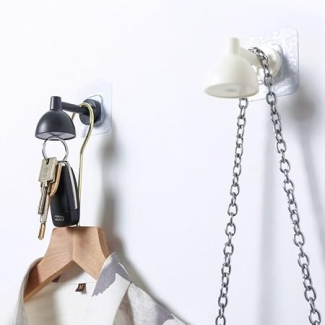 Creative Magnetic Wall Mounted Key Holder in Stylish Lamp Design