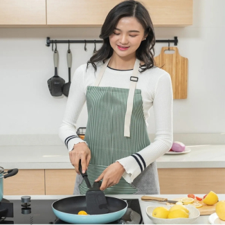 Hand Wiping Waterproof Kitchen Apron with Side Towels for Easy Drying Price in Pakistan | LAPTAB