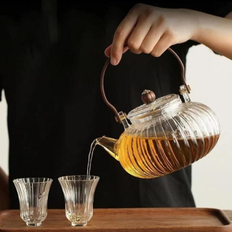 Heat Resistant Japanese Style Glass Teapot with Filter Spout Price in Pakistan | LAPTAB