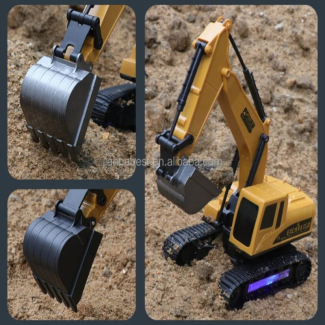 Remote Control Excavator and Dump Truck Playset with USB Charging Cables Price in Pakistan | LAPTAB