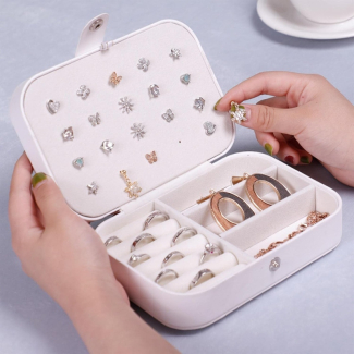 Portable Luxury Jewelry Box for Travel and Home Organization, 16x11x5cm Price in Pakistan | LAPTAB