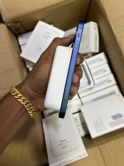 10000mAh Wireless Charging Power Bank with PD for iPhone and Android Price in Pakistan | LAPTAB